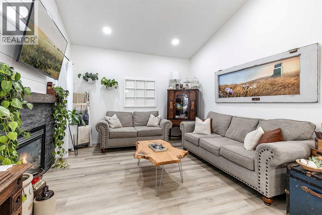 226 Somerset Way Se, Medicine Hat, Alberta  T1B 0B6 - Photo 19 - A2286160