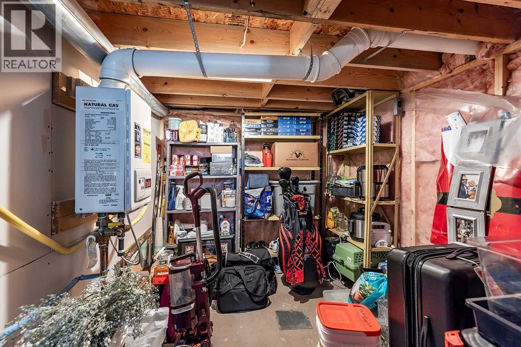 226 Somerset Way Se, Medicine Hat, Alberta  T1B 0B6 - Photo 39 - A2286160