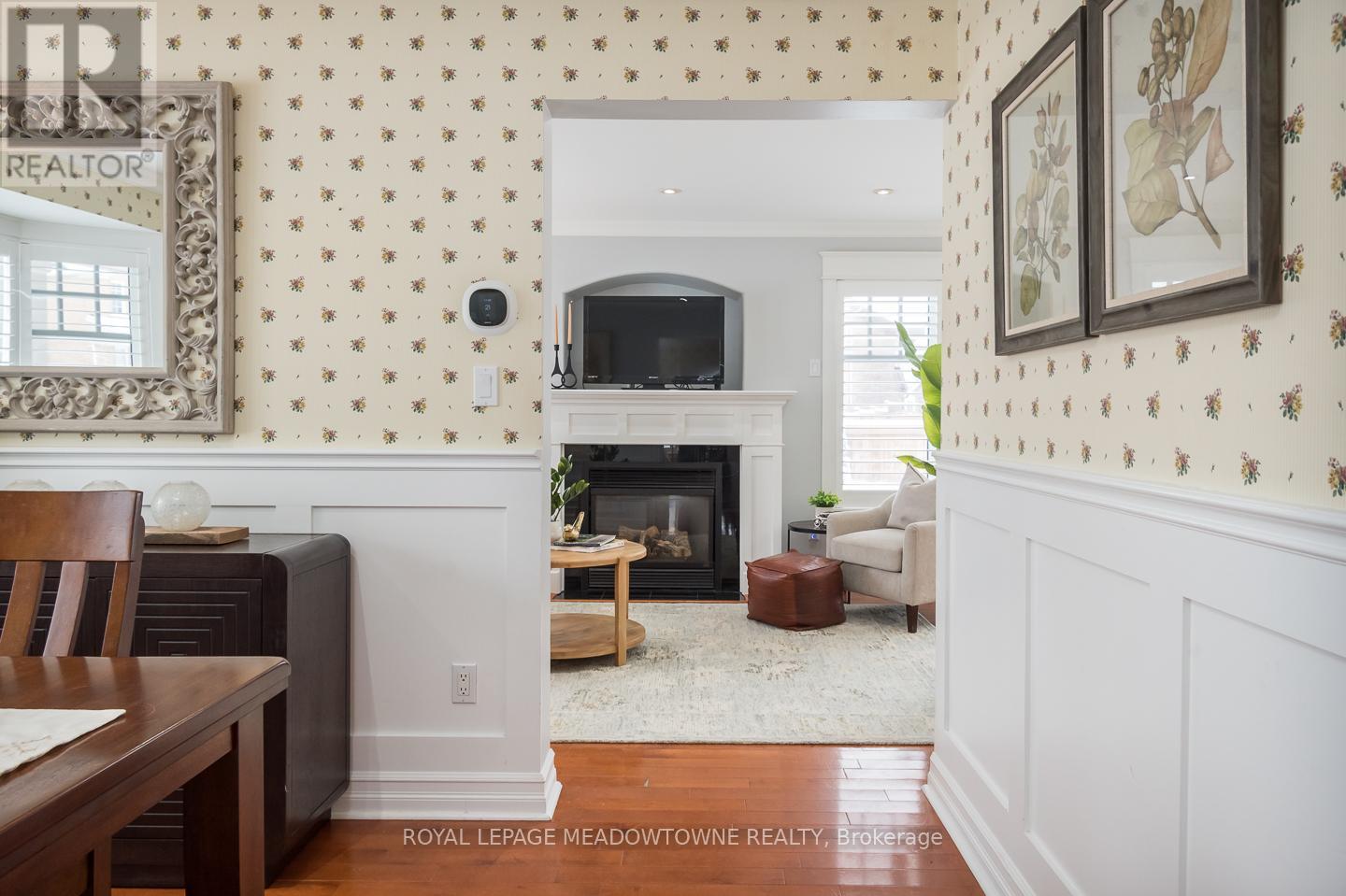 1592 French Garden, Milton, Ontario  L9T 5M4 - Photo 8 - W12911626