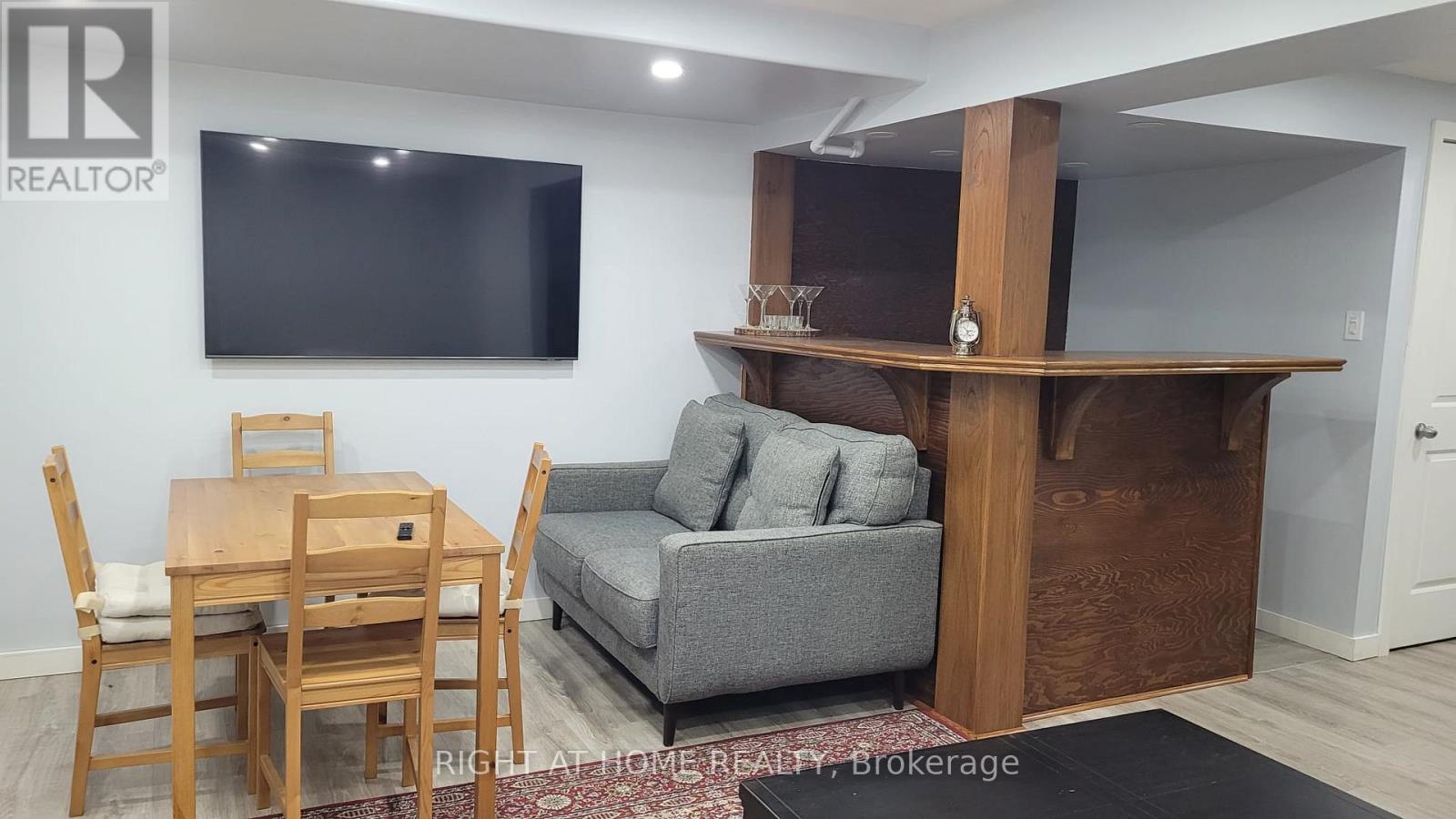 # 7 - 2655 Gananoque Drive, Mississauga, Ontario  L5N 3A6 - Photo 6 - W12911630