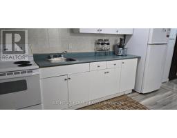 # 7 - 2655 GANANOQUE DRIVE, Mississauga, Ontario