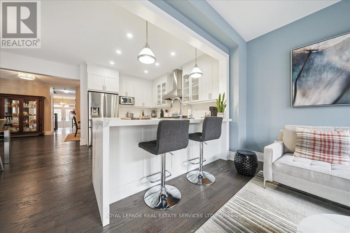 63 Edinburgh Drive, Brampton, Ontario  L6Y 6A6 - Photo 18 - W12911638