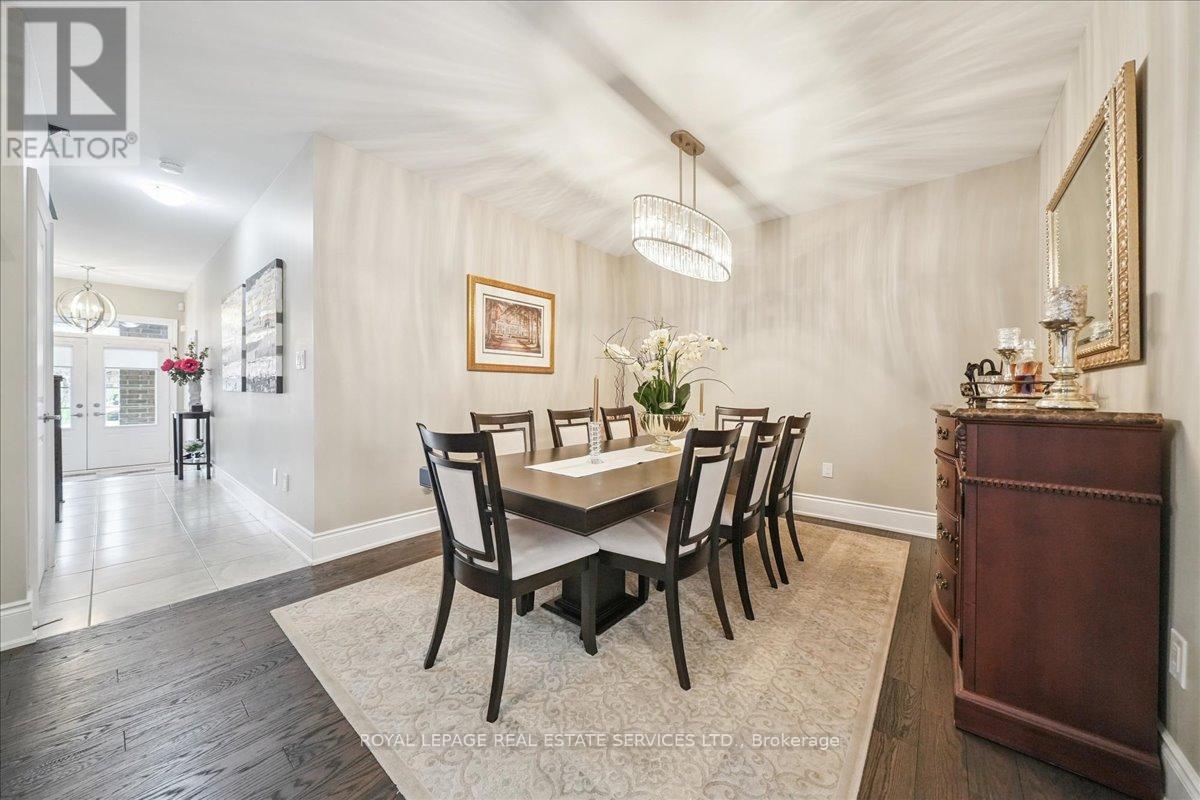 63 Edinburgh Drive, Brampton, Ontario  L6Y 6A6 - Photo 8 - W12911638