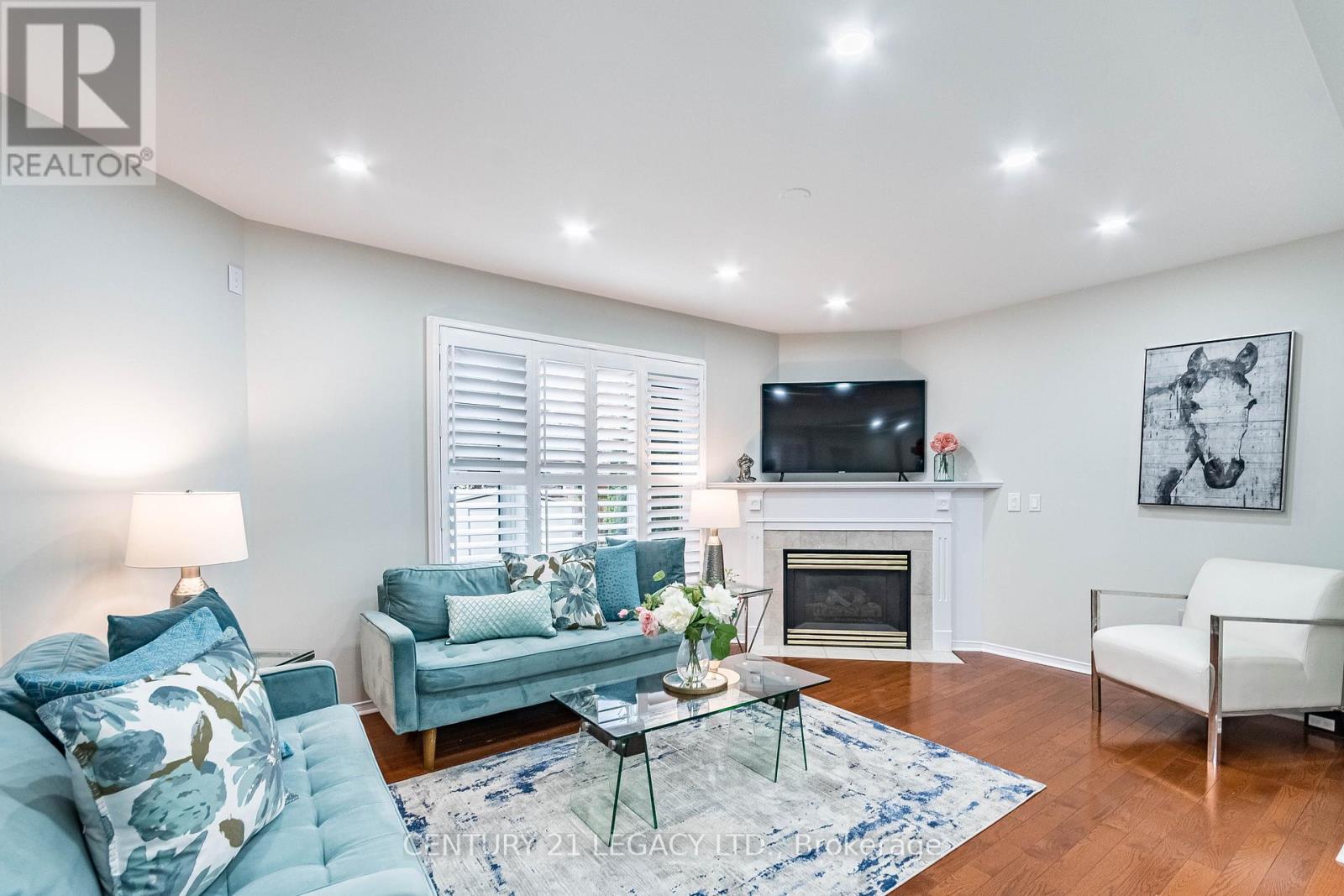 4110 Forest Run Avenue, Burlington, Ontario  L7M 4L7 - Photo 17 - W12911644