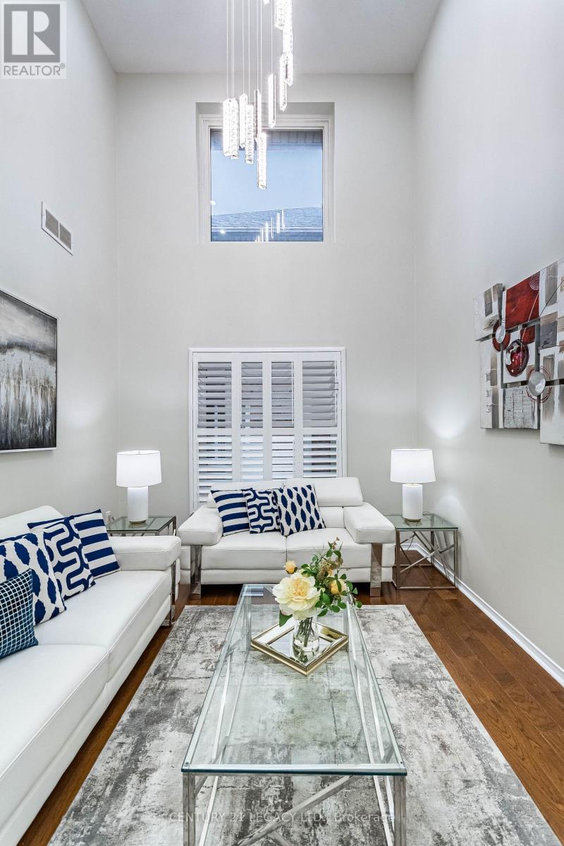 4110 Forest Run Avenue, Burlington, Ontario  L7M 4L7 - Photo 9 - W12911644