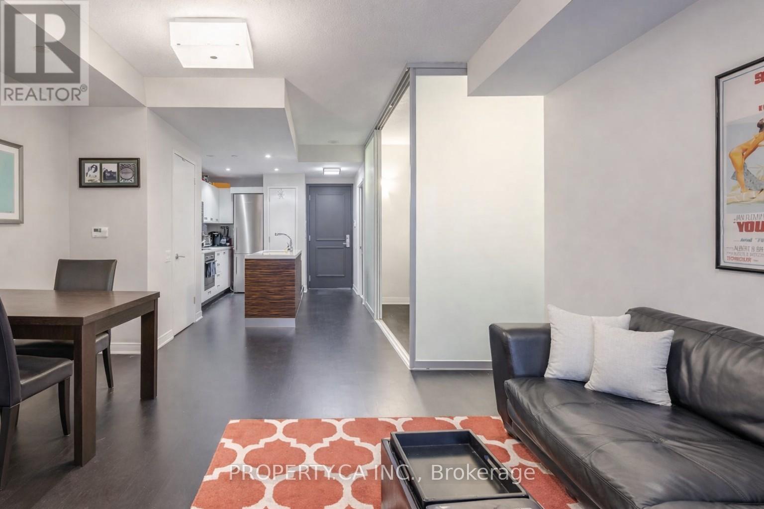 1502 - 90 Park Lawn Road, Toronto, Ontario  M8Y 0B6 - Photo 2 - W12911650