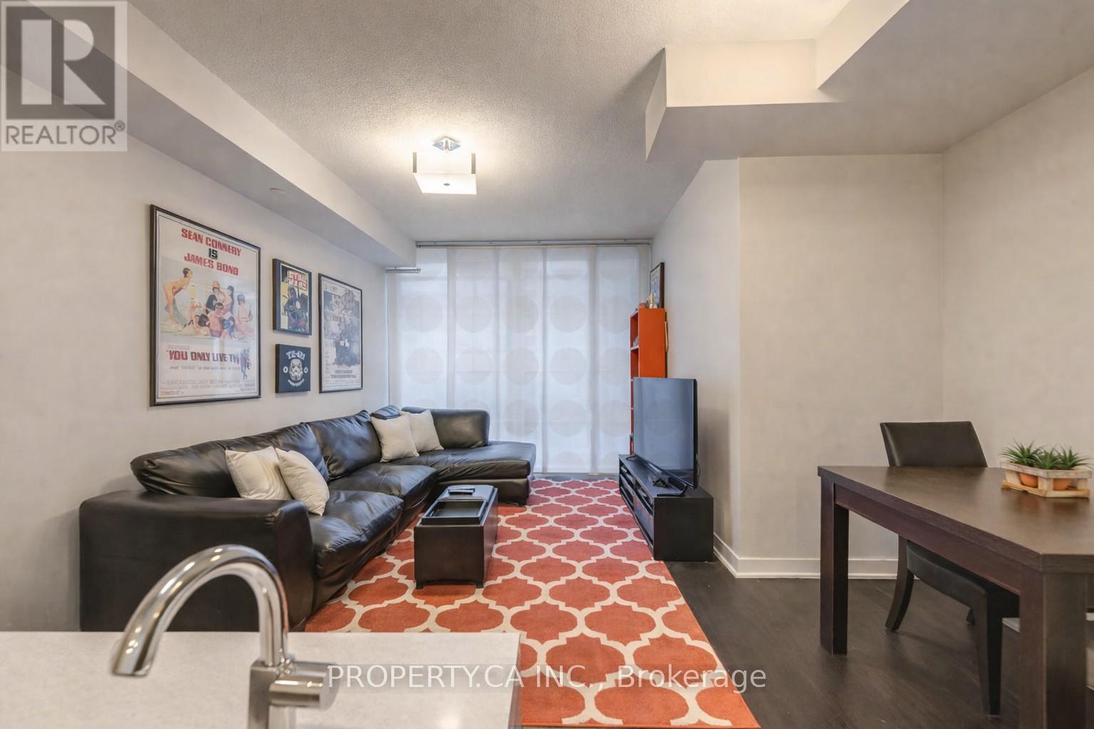 1502 - 90 Park Lawn Road, Toronto, Ontario  M8Y 0B6 - Photo 4 - W12911650