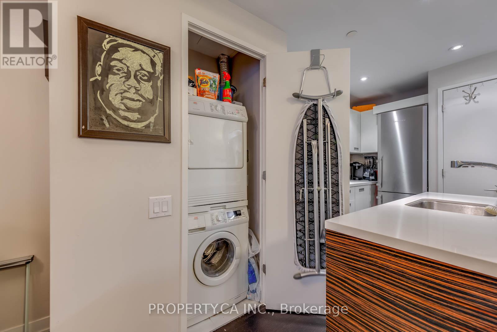 1502 - 90 Park Lawn Road, Toronto, Ontario  M8Y 0B6 - Photo 6 - W12911650