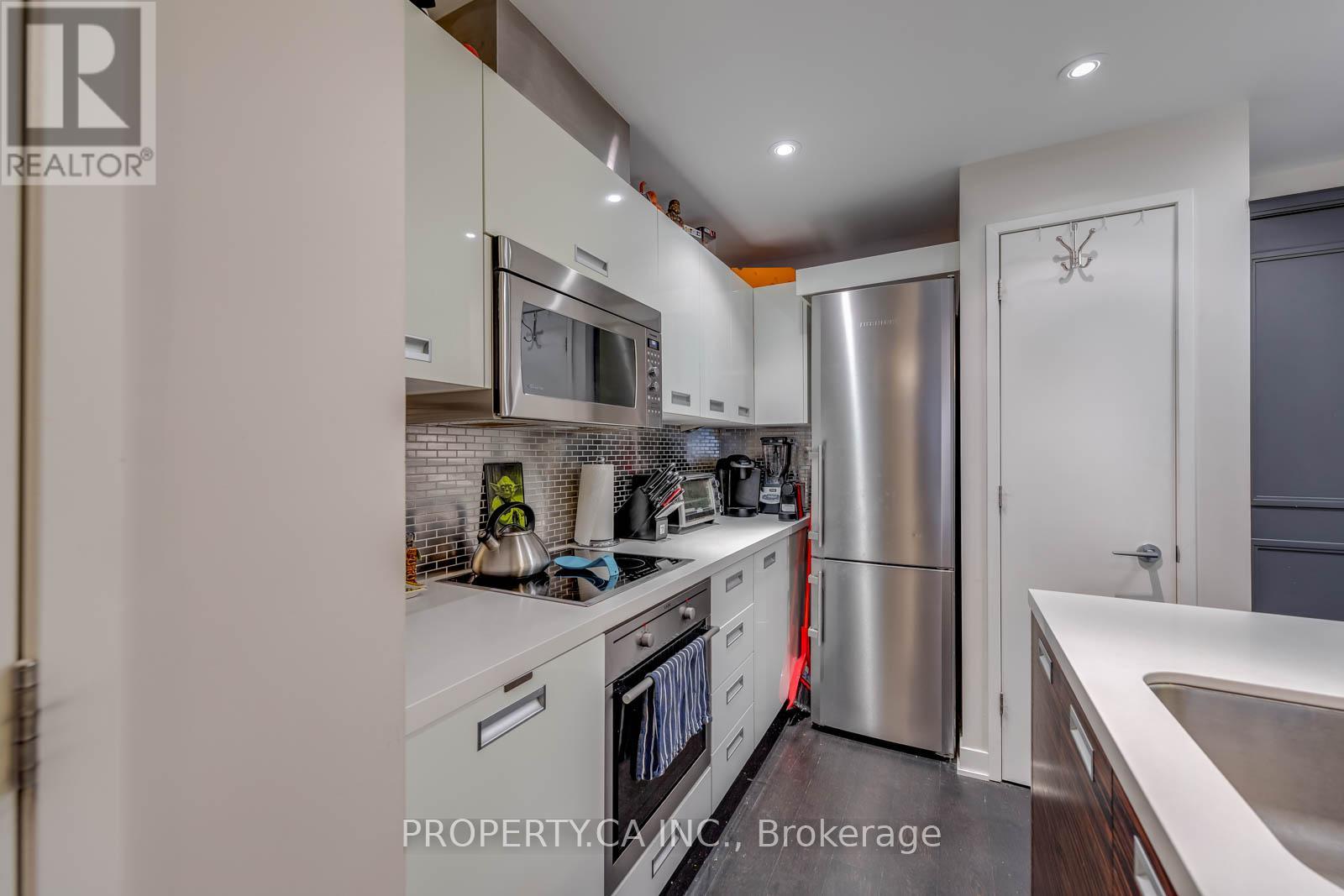 1502 - 90 Park Lawn Road, Toronto, Ontario  M8Y 0B6 - Photo 7 - W12911650