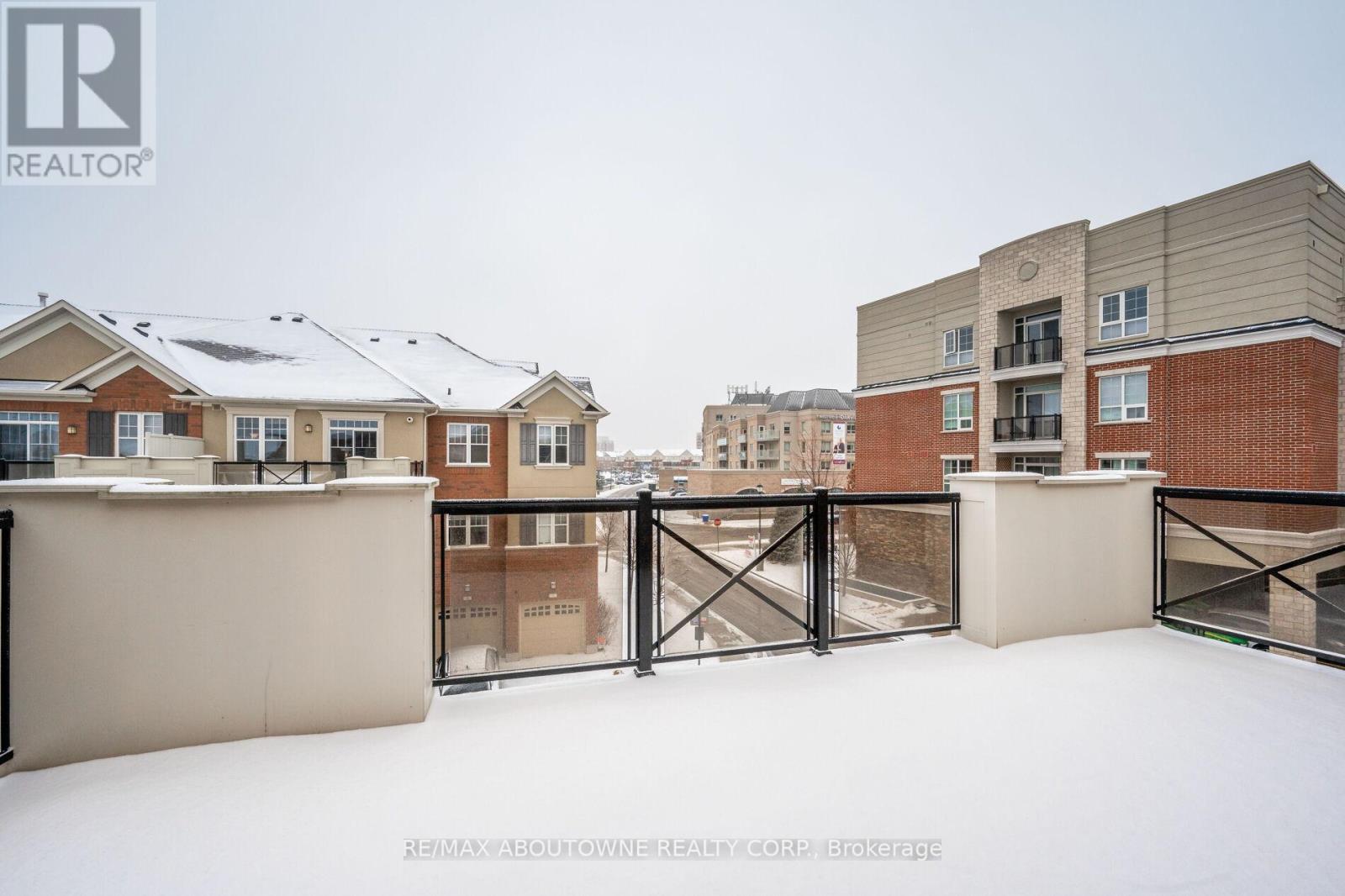 312 - 269 Georgian Drive, Oakville, Ontario  L6H 0L1 - Photo 24 - W12911662