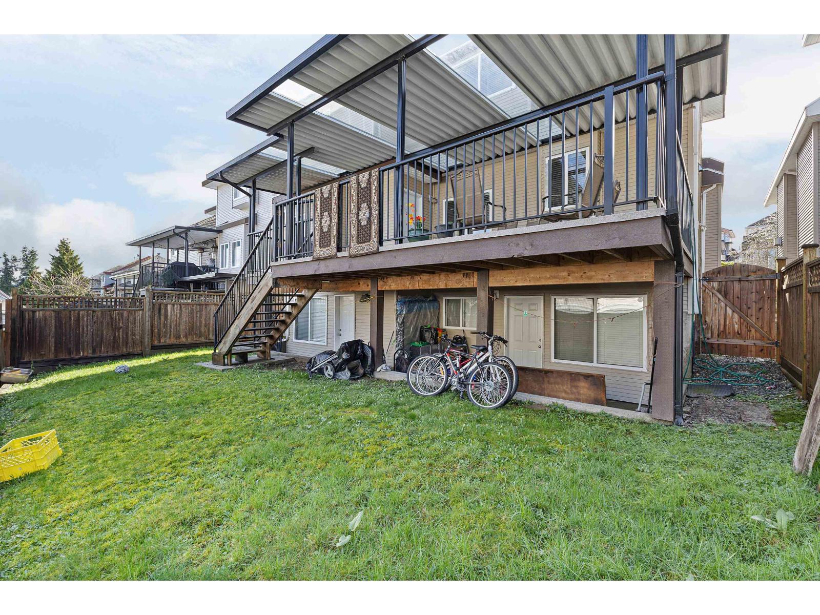 14581 76a Avenue, Surrey, British Columbia  V3S 2P4 - Photo 5 - R3101019