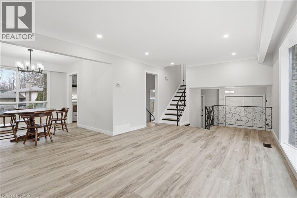 22 Little John Court, Welland, Ontario  L3C 5X2 - Photo 11 - 40811818