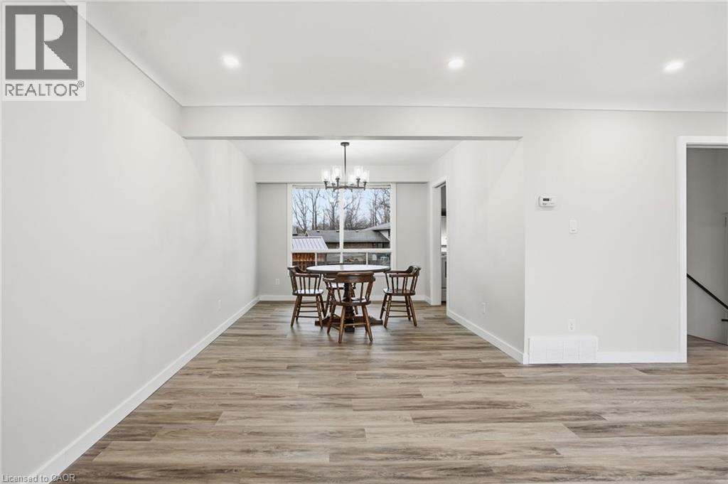 22 Little John Court, Welland, Ontario  L3C 5X2 - Photo 12 - 40811818