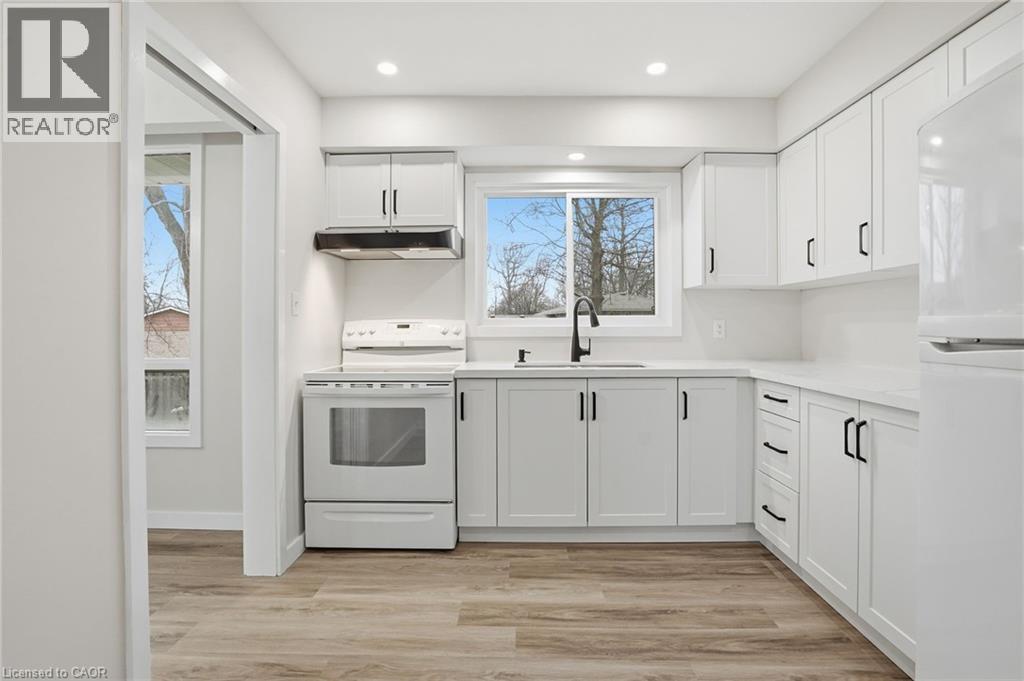 22 Little John Court, Welland, Ontario  L3C 5X2 - Photo 15 - 40811818