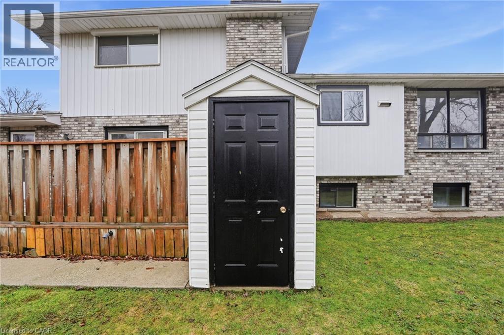 22 Little John Court, Welland, Ontario  L3C 5X2 - Photo 43 - 40811818