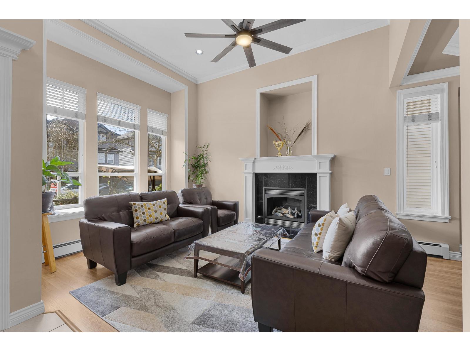 14581 76a Avenue, Surrey, British Columbia  V3S 2P4 - Photo 9 - R3101019