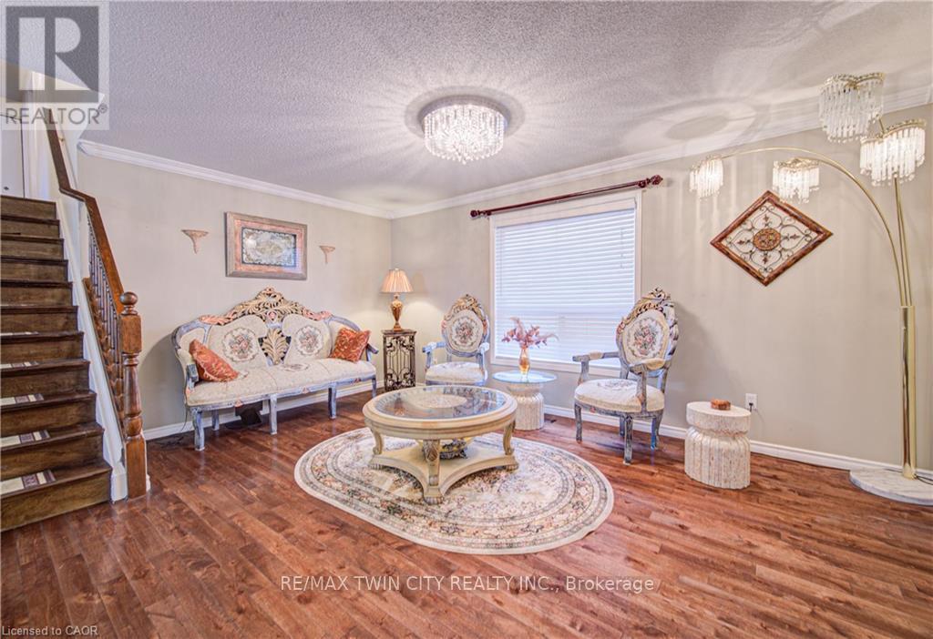 161 Farley Drive, Guelph, Ontario  N1L 1L7 - Photo 18 - X12911642