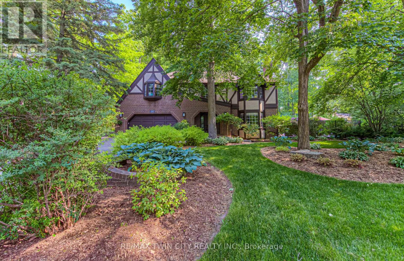 370 GREEN ACRES DRIVE, Waterloo, Ontario