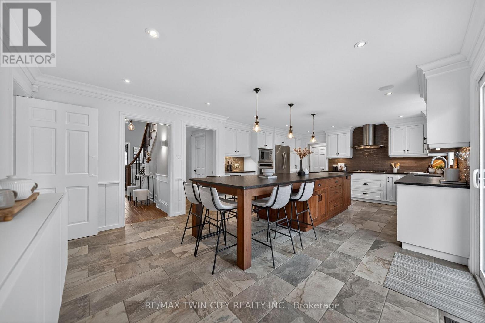 370 Green Acres Drive, Waterloo, Ontario  N2K 1Z1 - Photo 17 - X12911676