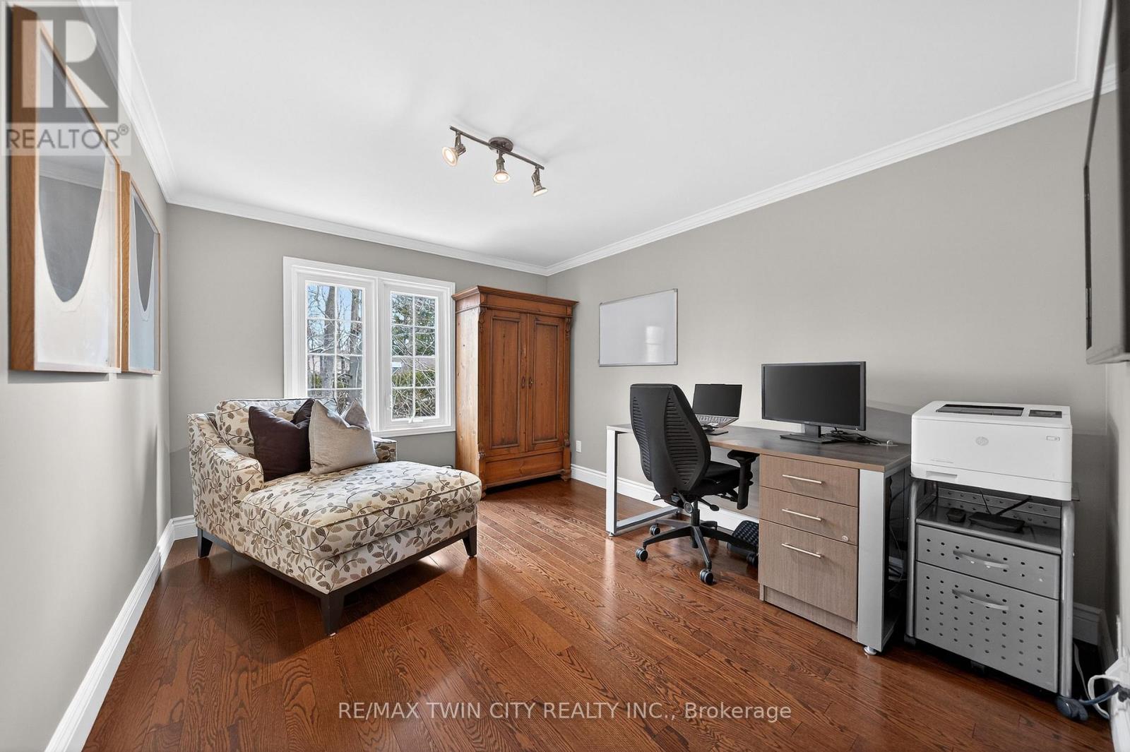 370 Green Acres Drive, Waterloo, Ontario  N2K 1Z1 - Photo 34 - X12911676