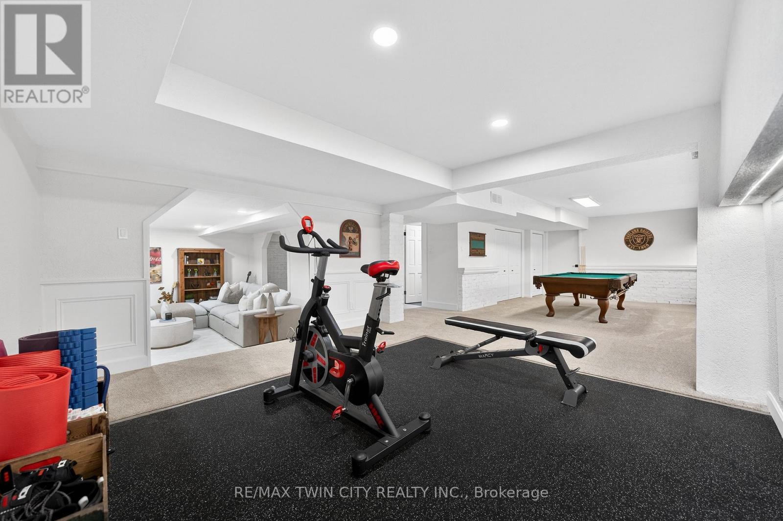 370 Green Acres Drive, Waterloo, Ontario  N2K 1Z1 - Photo 39 - X12911676