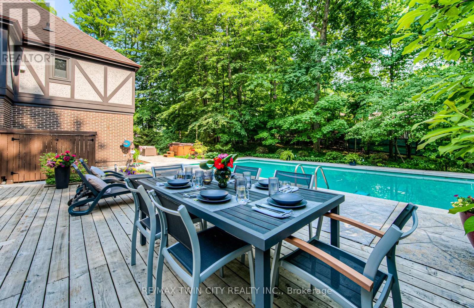 370 Green Acres Drive, Waterloo, Ontario  N2K 1Z1 - Photo 46 - X12911676