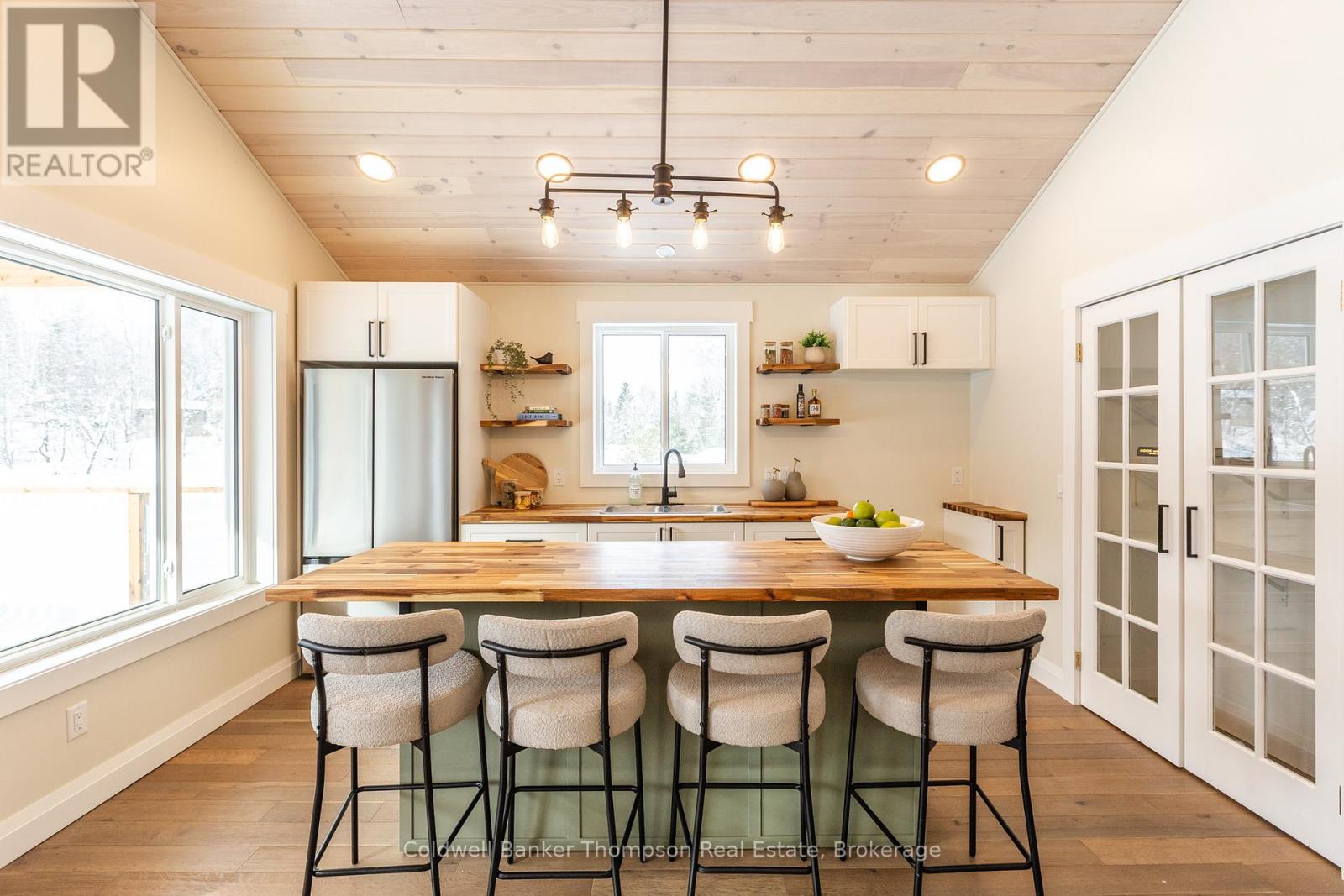 255 Eighth Avenue, Mcmurrich/monteith, Ontario  P0A 1Y0 - Photo 9 - X12739682