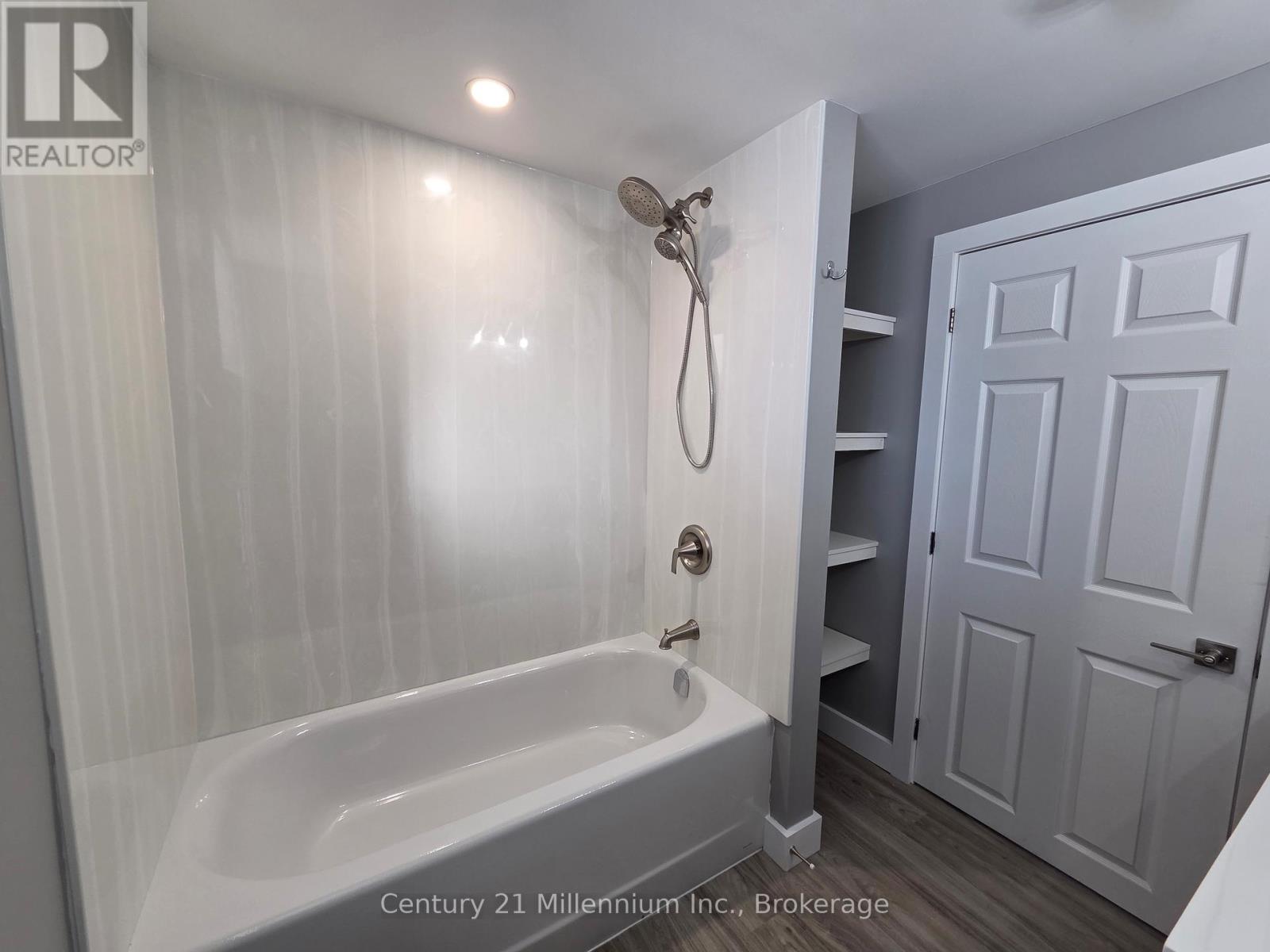 Unit 2 - 398 Kingsway Street E, Kincardine, Ontario  N2Z 1W3 - Photo 21 - X12753670