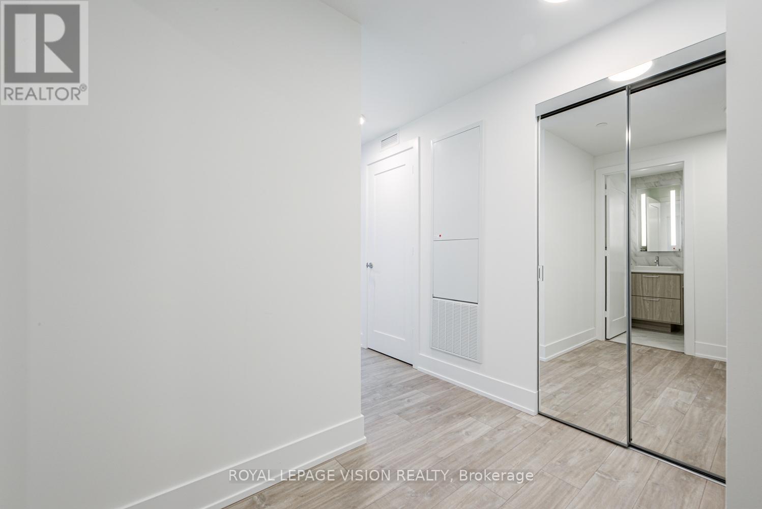 429 - 858 Dupont Street, Toronto, Ontario  M6G 0C1 - Photo 12 - W12885366