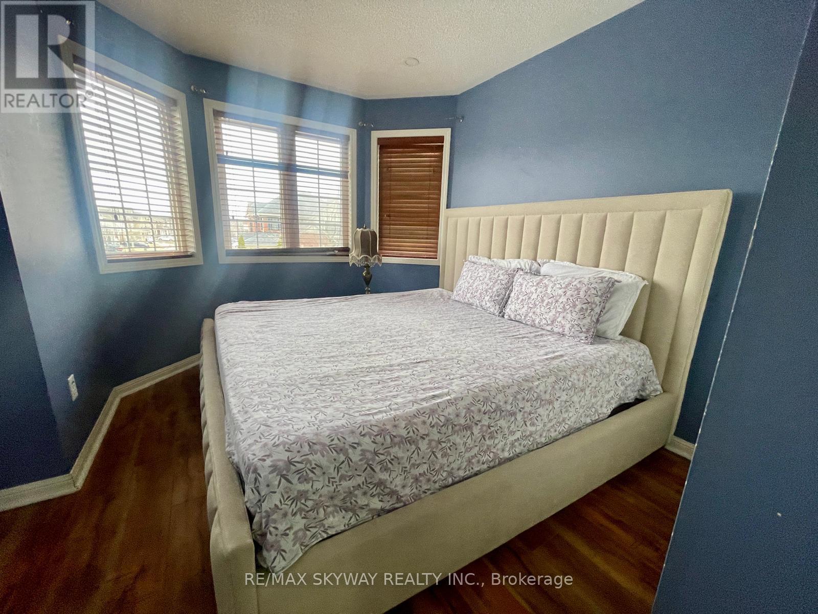 90 Sweetwood Circle, Brampton, Ontario  L7A 2S1 - Photo 17 - W12910862