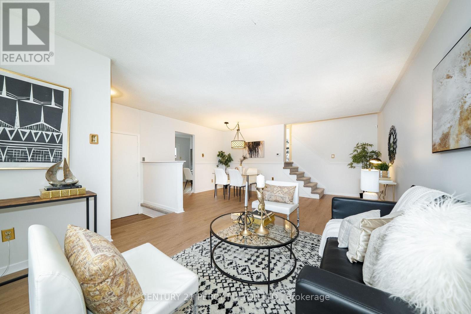 754 Edgewood Road, Pickering, Ontario  L1V 2Z8 - Photo 5 - E12893216