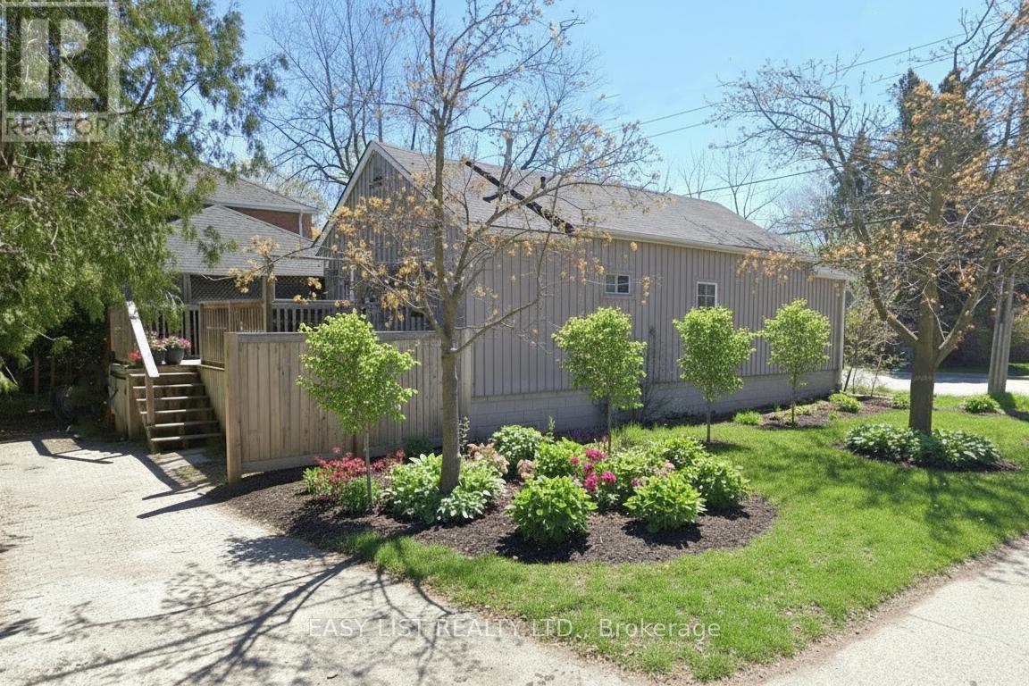 598 NORTH LAKE ROAD, Richmond Hill, Ontario