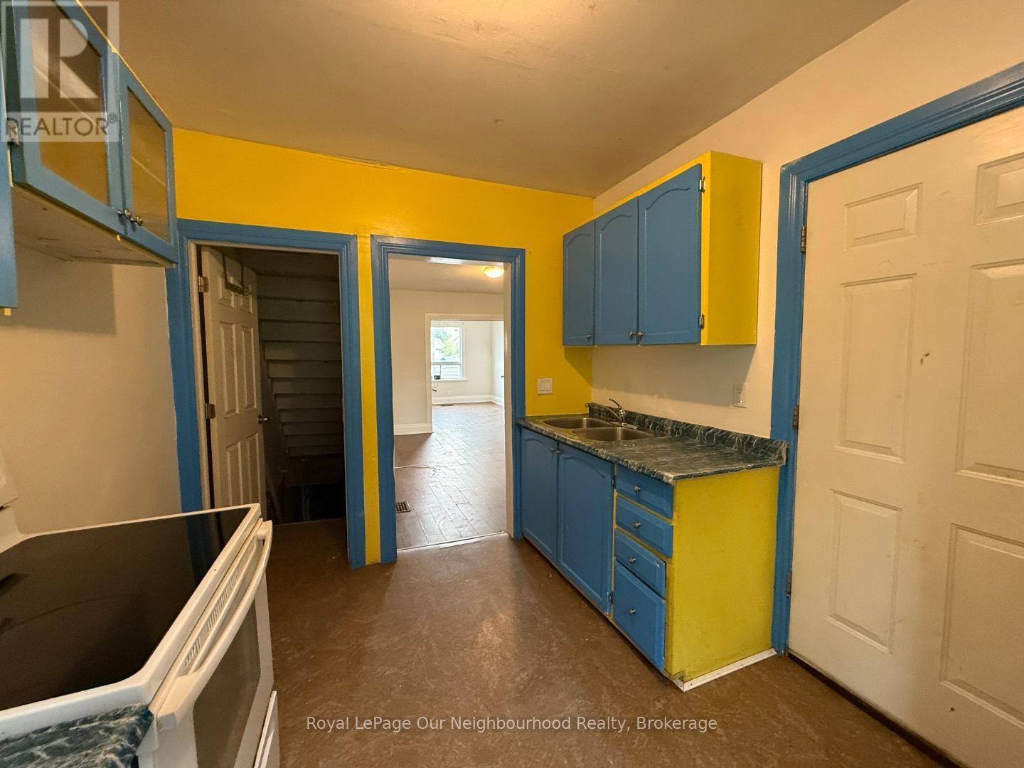 514 Cannon Street E, Hamilton, Ontario  L8L 2E7 - Photo 11 - X12911806