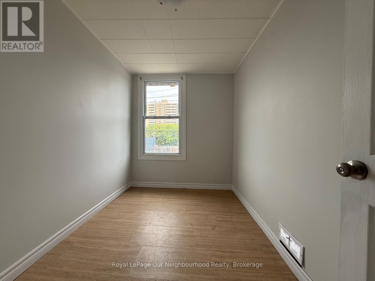 514 Cannon Street E, Hamilton, Ontario  L8L 2E7 - Photo 18 - X12911806