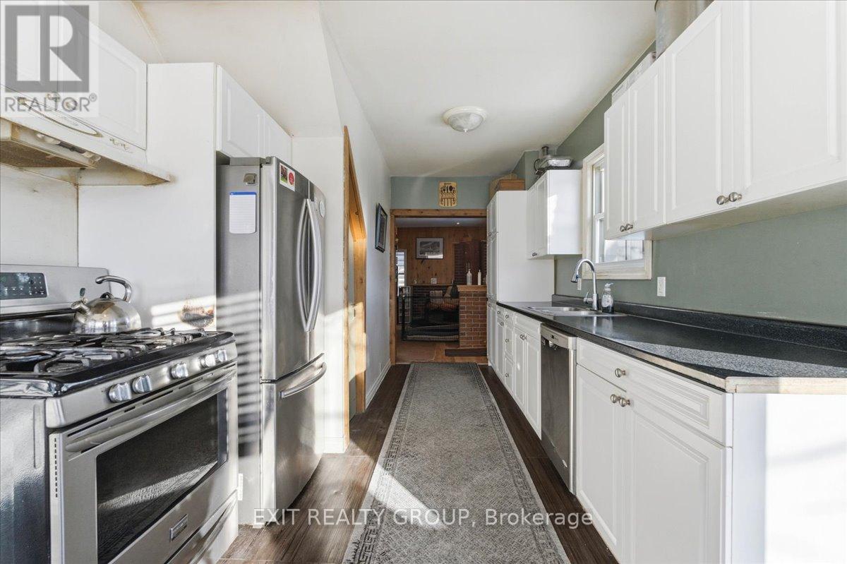 1573 County Road 5, Quinte West, Ontario  K0K 2C0 - Photo 12 - X12911940
