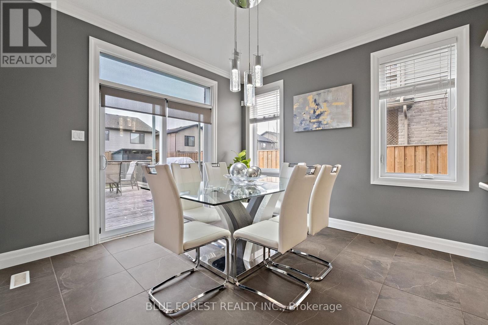 1809 Jubilee Drive, London North, Ontario  N6G 0H5 - Photo 7 - X12911758