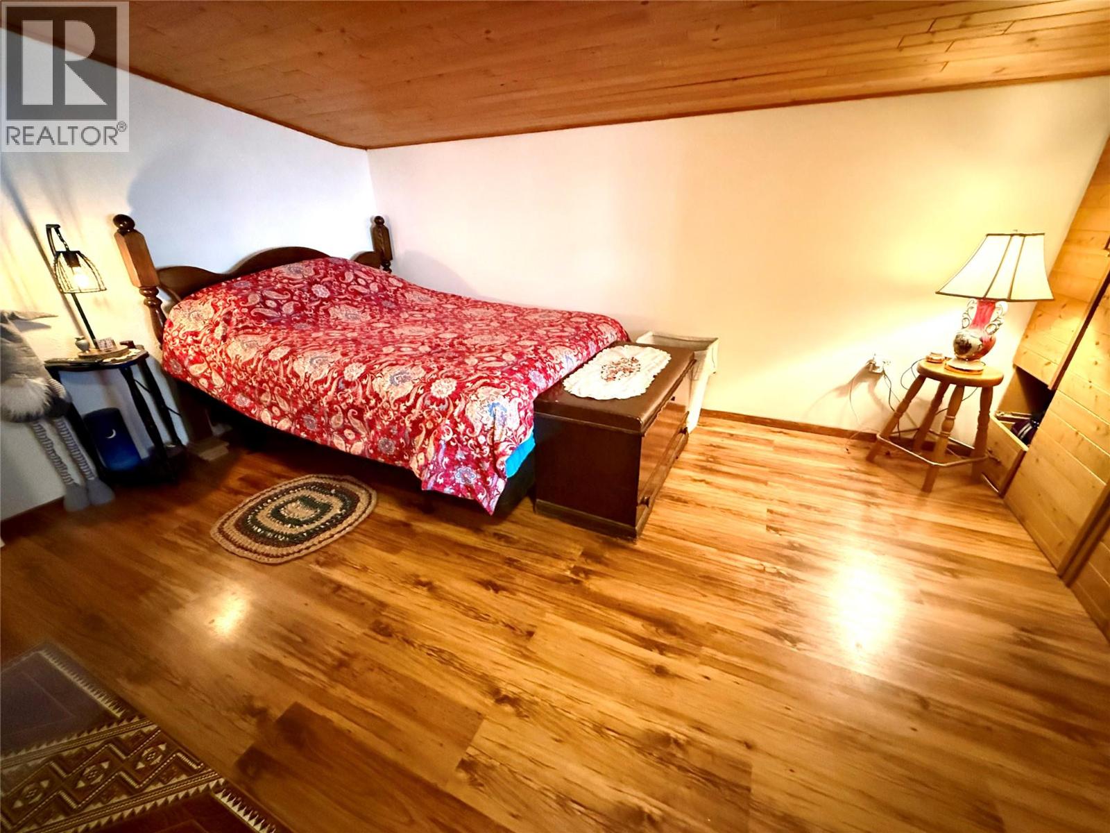 1094 Wanjoff Road, Robson, British Columbia  V0G 1X0 - Photo 17 - 10371827