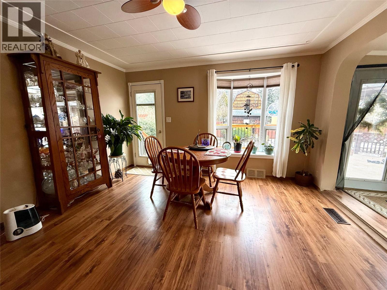 1094 Wanjoff Road, Robson, British Columbia  V0G 1X0 - Photo 13 - 10371827