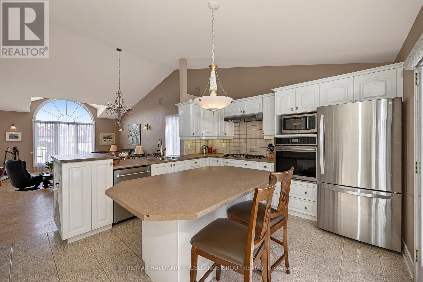 480 Du Ruisseau Street, Clarence-Rockland, Ontario  K4K 1K7 - Photo 12 - X12911744