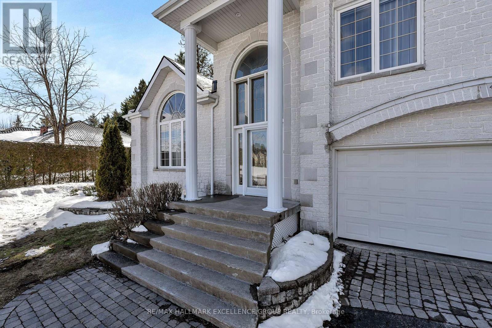 480 Du Ruisseau Street, Clarence-Rockland, Ontario  K4K 1K7 - Photo 2 - X12911744