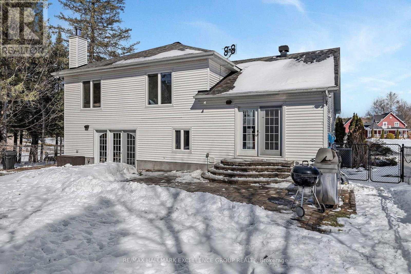 480 Du Ruisseau Street, Clarence-Rockland, Ontario  K4K 1K7 - Photo 35 - X12911744