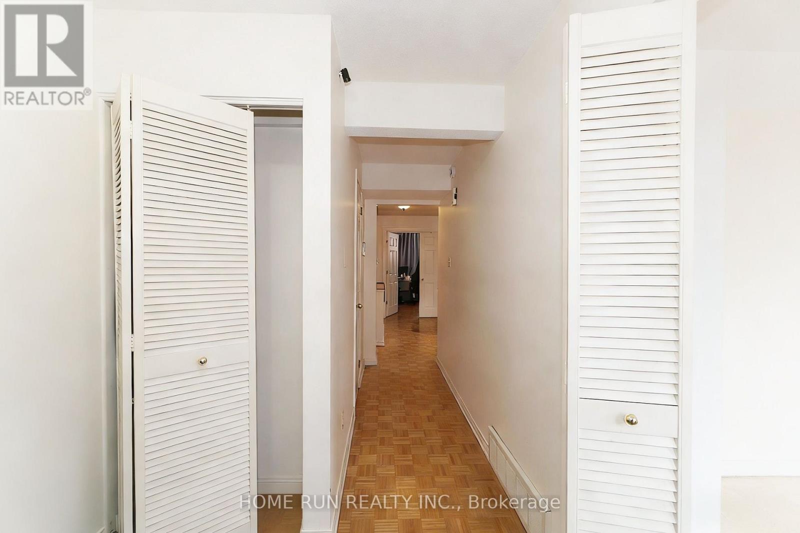 98 Templeton Street, Ottawa, Ontario  K1N 6X3 - Photo 2 - X12911894