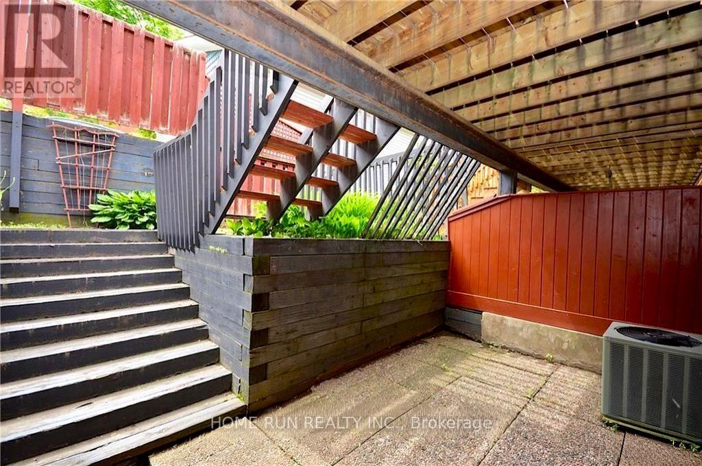 98 Templeton Street, Ottawa, Ontario  K1N 6X3 - Photo 28 - X12911894