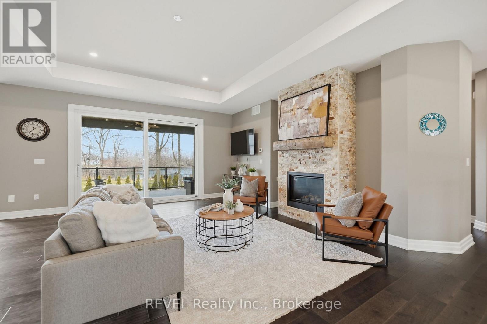 713 Clarence Street, Port Colborne, Ontario  L3K 6B8 - Photo 10 - X12911862