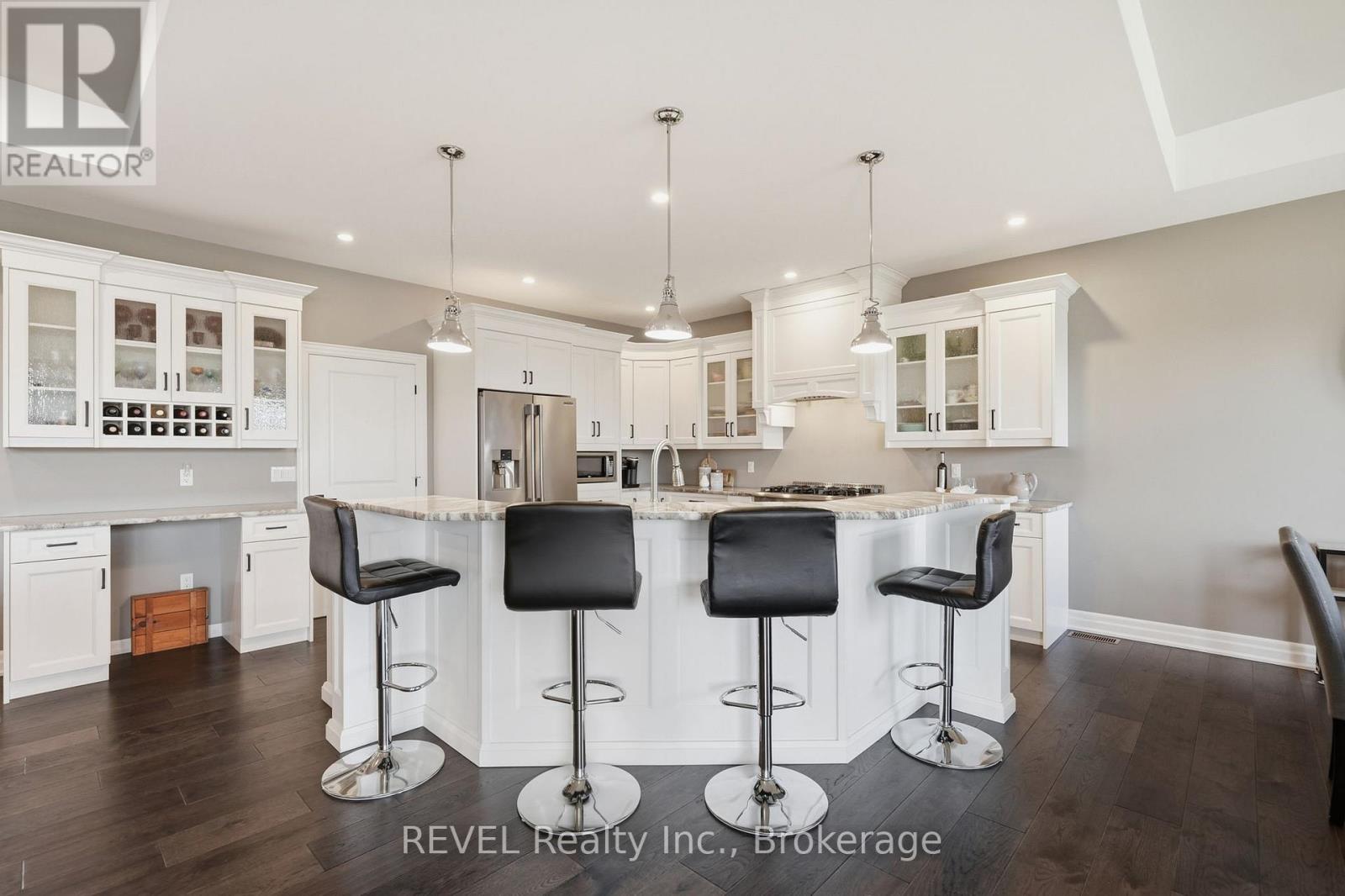 713 Clarence Street, Port Colborne, Ontario  L3K 6B8 - Photo 13 - X12911862