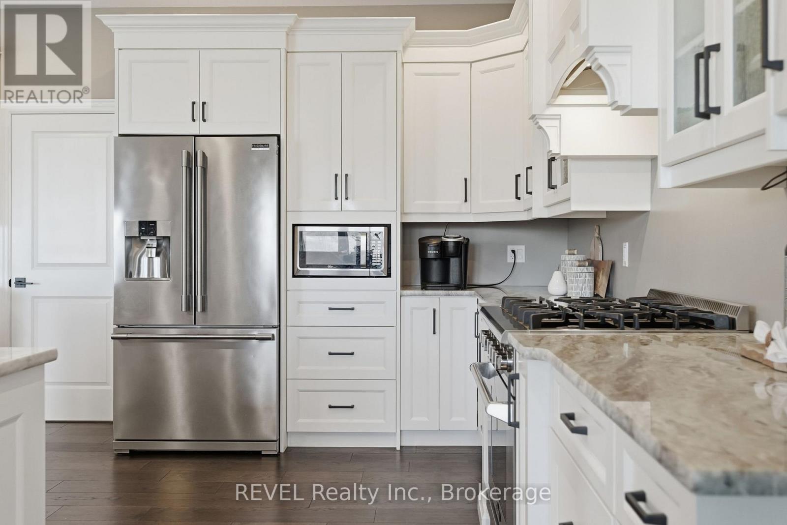 713 Clarence Street, Port Colborne, Ontario  L3K 6B8 - Photo 17 - X12911862