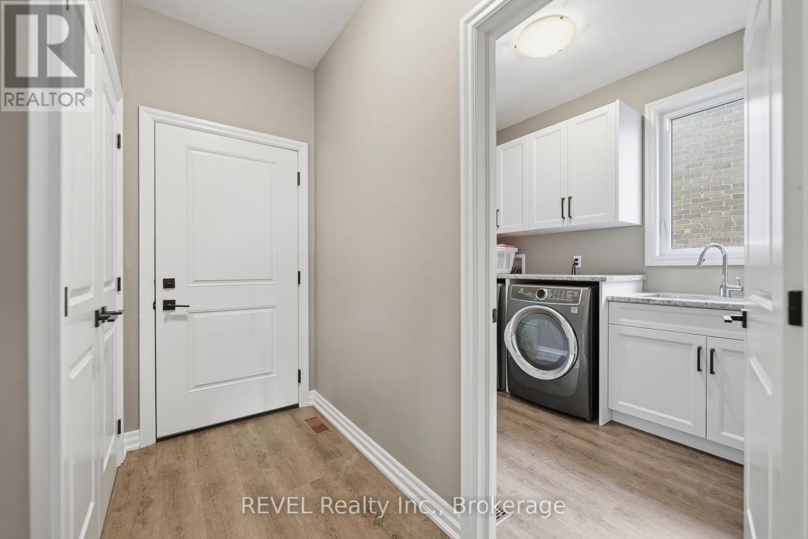 713 Clarence Street, Port Colborne, Ontario  L3K 6B8 - Photo 26 - X12911862