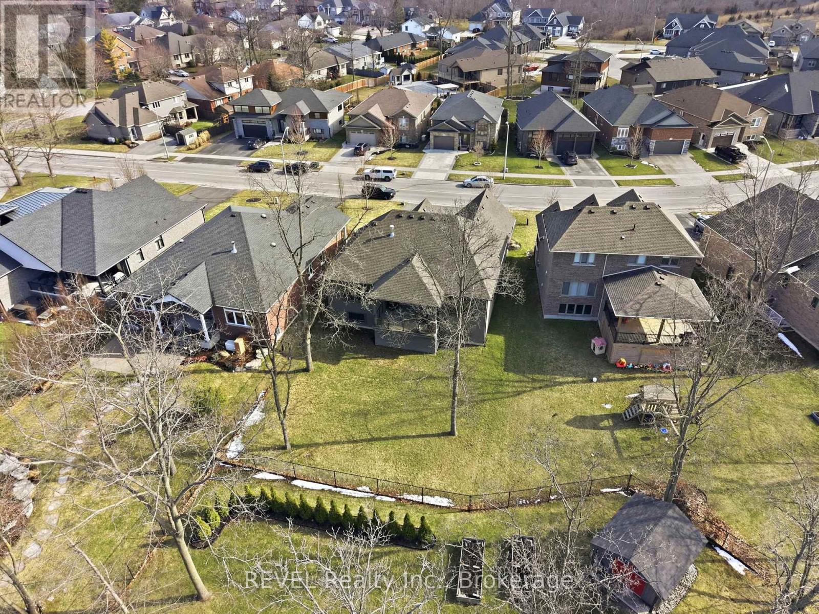 713 Clarence Street, Port Colborne, Ontario  L3K 6B8 - Photo 46 - X12911862