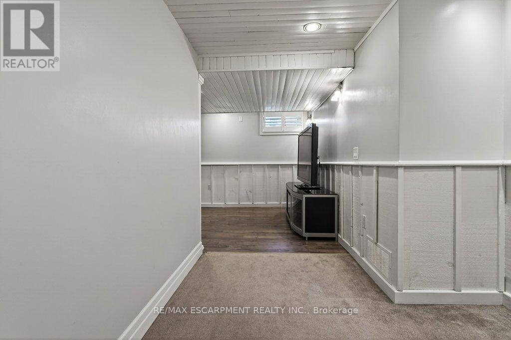 4931 Cameron Avenue, Lincoln, Ontario  L3J 0B9 - Photo 30 - X12895642