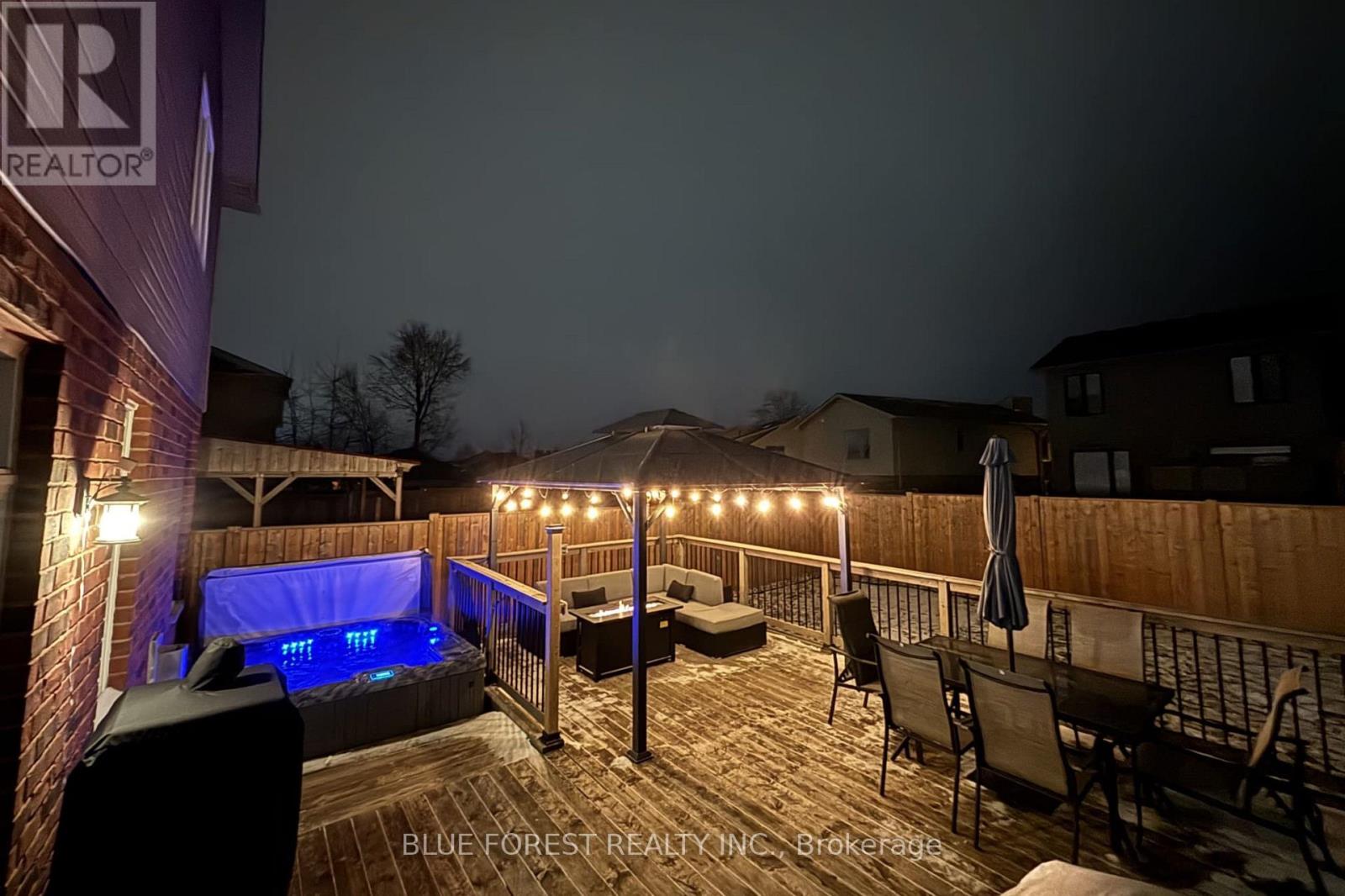 1809 Jubilee Drive, London North, Ontario  N6G 0H5 - Photo 31 - X12911758